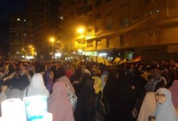 وقفات ليلية في المنصورة ضد الانقلاب العسكري (صور وفيديو)