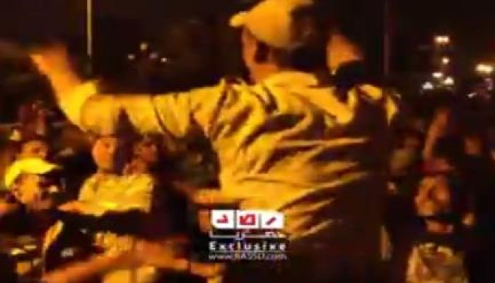 الفيديو الذي أفرح الصهاينة .. جنود السيسي يتراقصون على الأغاني الشعبية