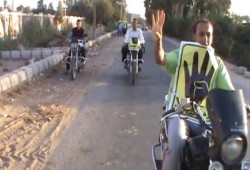 مسيرة بالدراجات البخارية رفضاً للانقلاب العسكري علي طريق "طنطا-بسيون" بالغربية (فيديو)