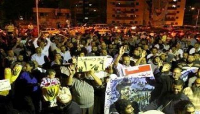 مظاهرة لثوار بورسعيد ضد الإنقلاب العسكري أمام نادي الرباط