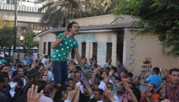 انطلاق مسيرة حاشدة من محيط مسجد الإستقامة