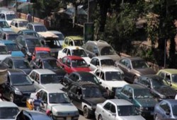 مصر مشلولة مروريا بسبب كثرة  الحشود في الشوارع