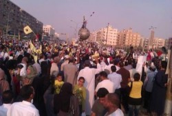 أحد مليشيات السيسي يقتحم مسيرة الهرم بسيارته ويصيب 5 متظاهرين
