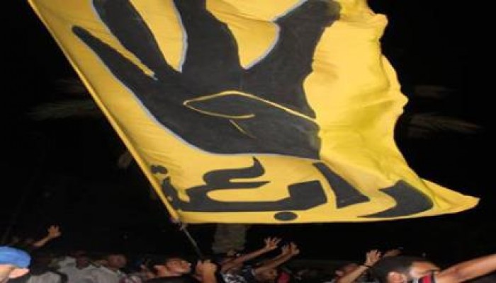 معهد "عمر" بالإسماعيلية يفصل طالبات إعدادى لرفضهن الانقلاب