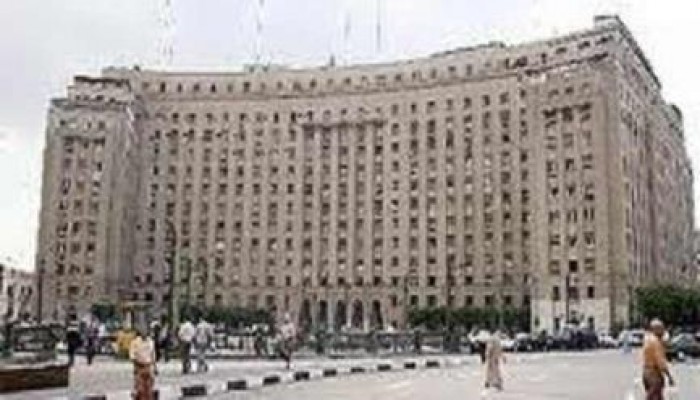 قوات من جيش  الانقلاب تغلق مداخل التحرير لمنع صلاة العيد به