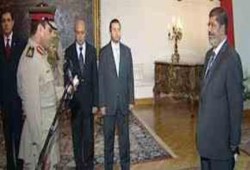 أحمد منصور: السيسي شخصية ضعيفة ومنهزمة