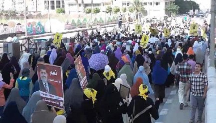 بالفيديو .. تكبيرات العيد تملئ شوارع محافظة الفيوم في مسيرات رافضي الانقلاب بوقفة عرفات