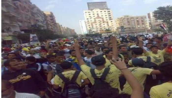 100 يوم انقلاب - أولتراس الاسماعيلية يشعل الأجواء (صور)
