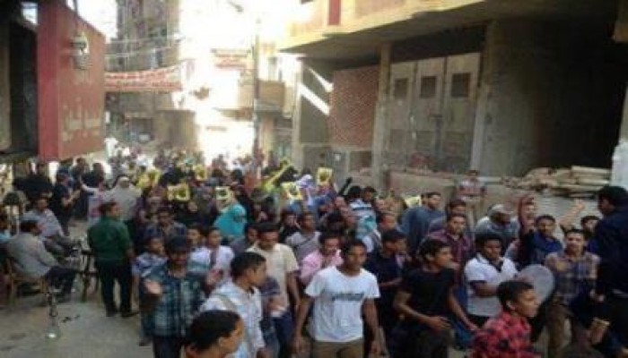 100 يوم انقلاب - في ظل وجود أمني كثيف: المئات بسوهاج يهتفون ضد العسكر بجمعة كشف الحساب