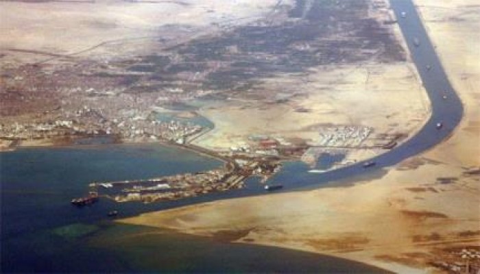 الإنقلابيون يبيعون أراضي على جانبي قناة السويس للإمارات والكيان الصهيوني
