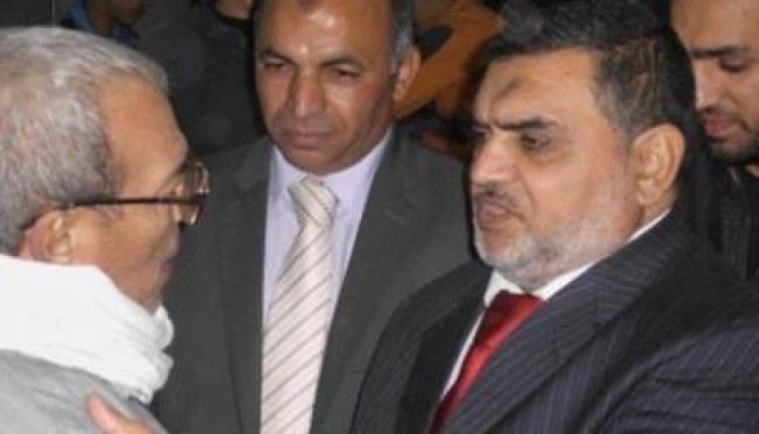 نشطاء يتداولون شهادة أمين شرطة في حق النائب جمال العشري