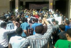 البحيرة ... وقفة لطلاب ضد الانقلاب بكلية الشريعة والقانون بدمنهور رفضاً للانقلاب الدموي