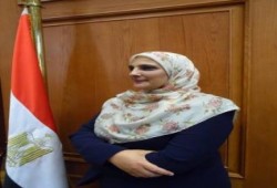 ليلى سامي تكتب أين المصانع واين المشاريع التى كانت على وشك الظهور