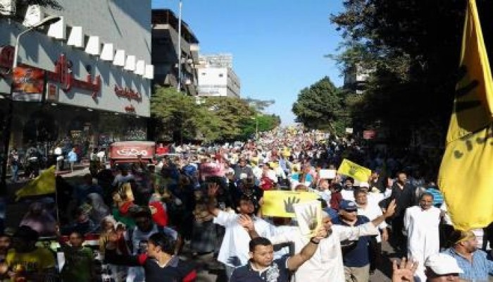 صورة .. أعداد مهولة في مسيرة المعادي