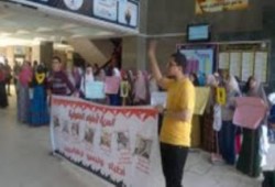 وقفة لطلاب طب المنوفية ضد الانقلاب العسكري