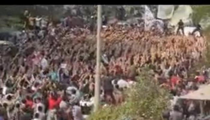 حشود لم يسبق لها مثيل في مقطع مصور لتظاهرات جامعة الأزهر