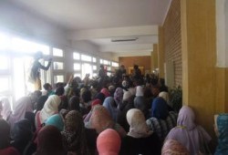 طلاب خدمة اجتماعية بالاسكندرية ينددون باعتقال الفتيات