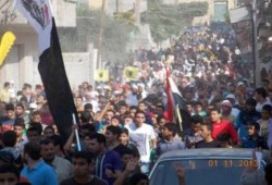 "محاكمة إرادة شعب": حشود هائلة بالعريش تنديدا بالانقلاب ومحاكمة الرئيس (صور)