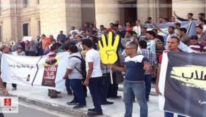 طلاب مصر مستمرون في انتفاضتهم