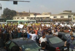 ثورة مصرية أمام دار القضاء العالي في فعاليات أسبوع الصمود