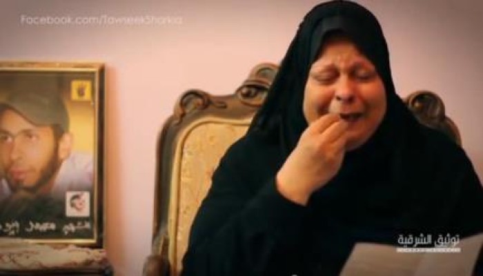 وصية الشهيد "محمد بيومي " التى كتبها قبل موته بثلاثة ايام تقرأها أمه (متلفز)