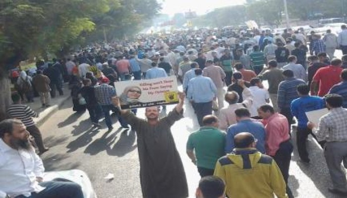 عشرات الآلاف أمام المحكمة الدستورية في المعادي