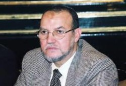 العريان و البلتاجي يهتفان ضد محاكمة الرئيس "المبتسم" من داخل القفص