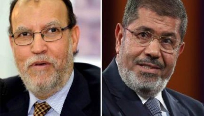 عضو بهيئة الدفاع: الرئيس ابلغ مستشاريه داخل القفص بتفاصيل المفاوضات خلال الشهور الماضية