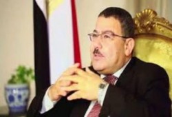 بالفيديو : تعليق سيف عبد الفتاح على كلمة مرسى فى المحكمة: فخور ان مرسى رئيسى