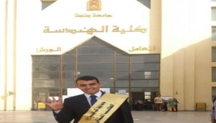 طلاب الإخوان بطنطا يحصدون جوائز الطالب المثالي ويهدون الجائزة للسيد رئيس الجمهورية الشرعي