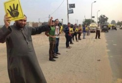 الشرقية: سلسلة بشرية بفاقوس لدعم الشرعية ضمن فعاليات "الشعب يحيي صمود الرئيس"