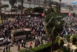 بالفيديو مشهد مهيب و أعداد لا نهائية لأنصار الشرعية في يوم محاكمة ارادة الشعب