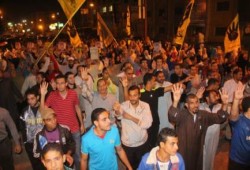 مسيرة ليلية من مسجد بني سويف الجديدة لتحية صمود الرئيس (بث مباشر)