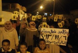 وقفة لمؤيدى الشرعية ببئرالعبد شمال سيناء تحية لصمود الرئيس مرسى (صور)