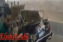 بالفيديو مدرعة جيش تدهس سيارة ملاكى على الدائرى وتقتل من بداخلها