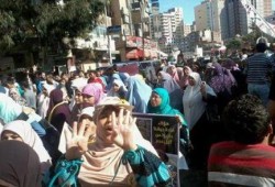 في ملونية "النساء خط أحمر"  الألاف يحتشدون فى سيدى بشر وأبوسليمان وبرج العرب