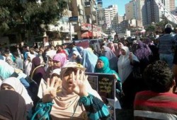 في ملونية "النساء خط أحمر"  الألاف يحتشدون فى سيدى بشر وأبوسليمان وبرج العرب
