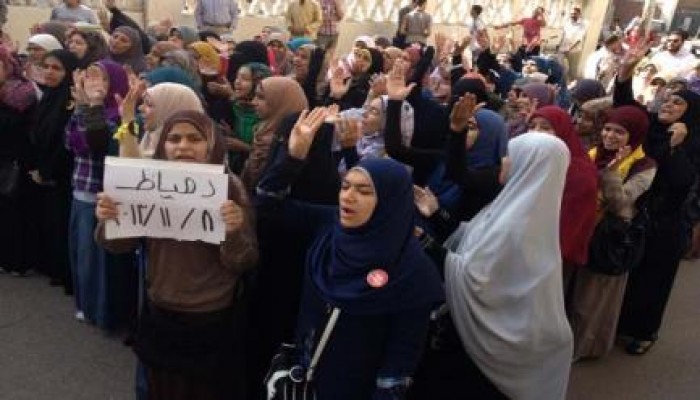 الآلاف يشاركون في ٥ مسيرات بمليونية "نساء مصر خط أحمر" بدمياط