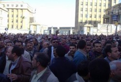 وقفة لعمال ضد الانقلاب بالإسكندرية للتنديد بالانقلاب العسكرى