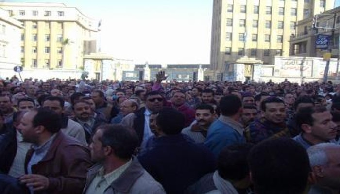 وقفة لعمال ضد الانقلاب بالإسكندرية للتنديد بالانقلاب العسكرى