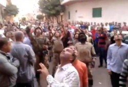 الجيش والشرطة والبلطجية يطلقون الرصاص على أحد العقارات المؤيدة للشرعية بسيدي بشر (فيديو)