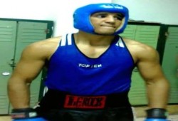 قوات أمن الانقلاب تعتقل بطل إفريقيا في الملاكمة