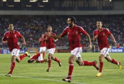 أبو تريكة يعلن اعتزاله لكرة القدم بعد فوز الاهلي ببطولة افريقيا