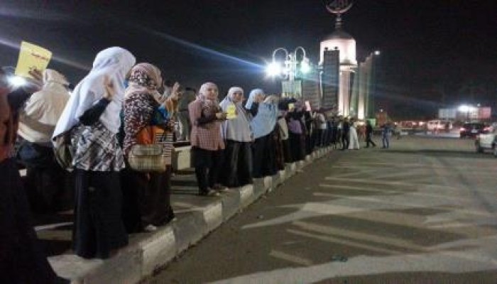 حرائر مصر ينتفضن: وقفة لنساء ضد الانقلاب بمدينة اسيوط