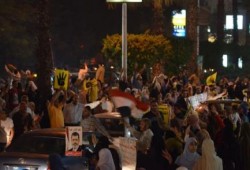 مسيره لأعضاء نادي "الصيد" ضد الإنقلاب العسكري (صور)