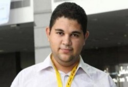 زوجة الصحفي عمرو القزاز : زوجي مختطف ولا نعلم مكانه