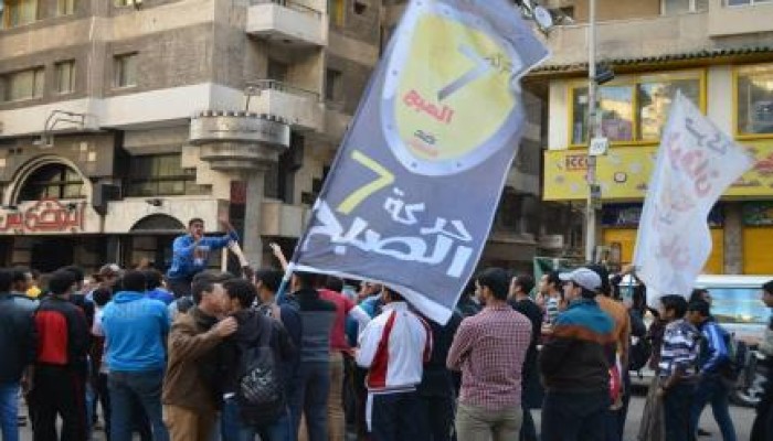 ثوار الإسكندرية يشعلونها من الشرق إلى الغرب