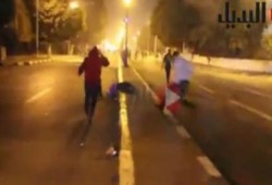بالفيديو .. قنص أحد المتظاهرين بميدان التحرير في ذكرى محمد محمود