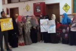 إضراب طلاب بيطرى بجامعة القناة تضامنا مع أستاذهم المعتقل