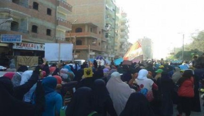 انتفاضة نسائية بالإسماعيلية  في ذكري المليونية